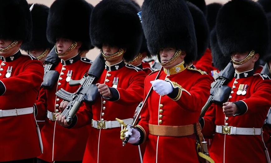 Image 28: London Sightseeing Tour: Guard Change with Tower of London Option