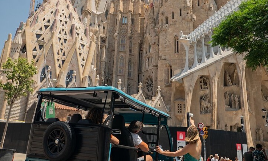 Image 3: Tour panorámico privado por Barcelona