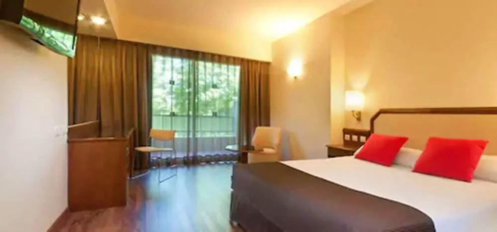 ✈ HISZPANIA | Madryt - Senator Barajas Hotel 4*, 2 nocy - City break