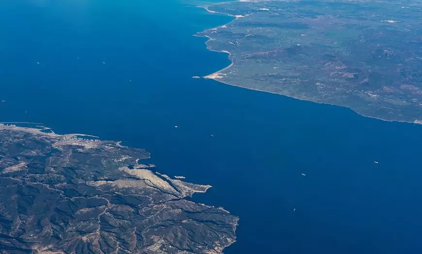 Image 7: Crucero Circular en Velero de Sotogrande al Estrecho de Gibraltar