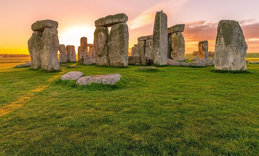 Image 4: Stonehenge Summer Solstice Sunrise Shuttle by Coach from London