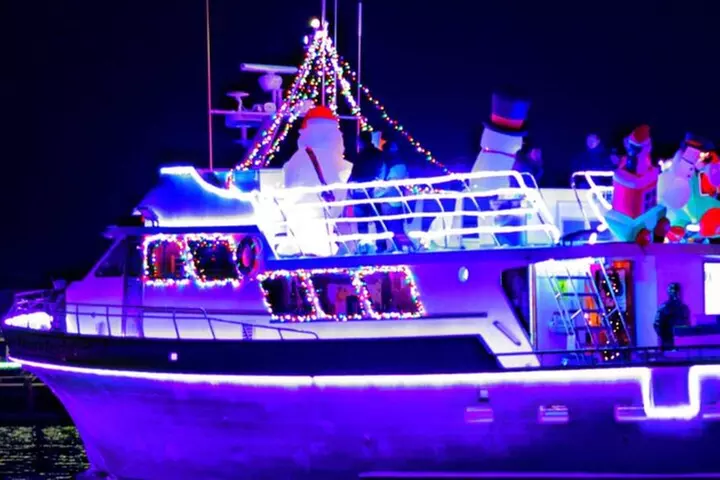 Holiday Lights Cruise Throughout Luxurious Newport Beach Harbor
