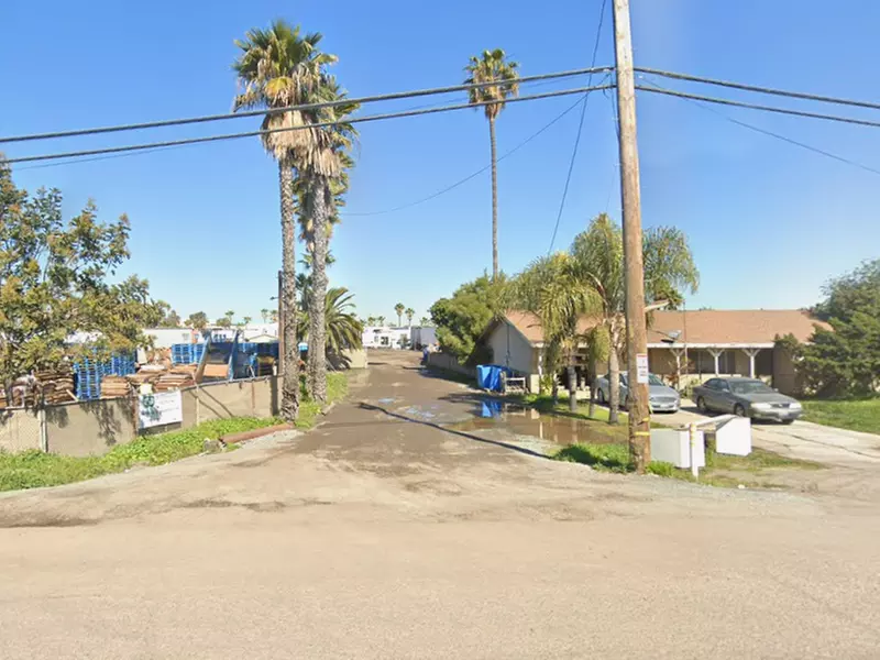 Parking at Cheko Cars & Storage Lot