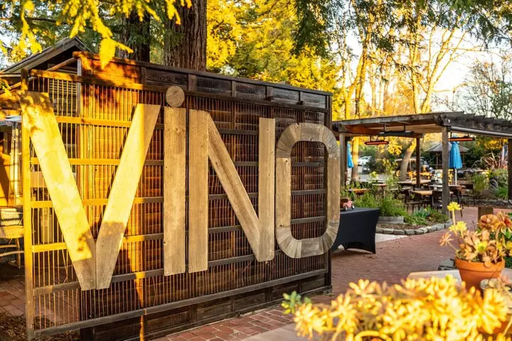 San Francisco: Guided Tour of Coastal Redwoods & Wine Country