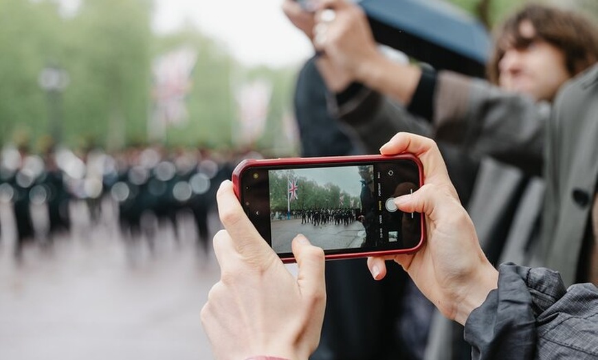 Image 23: Private Guided Royal London Walking Tour with Guard Change
