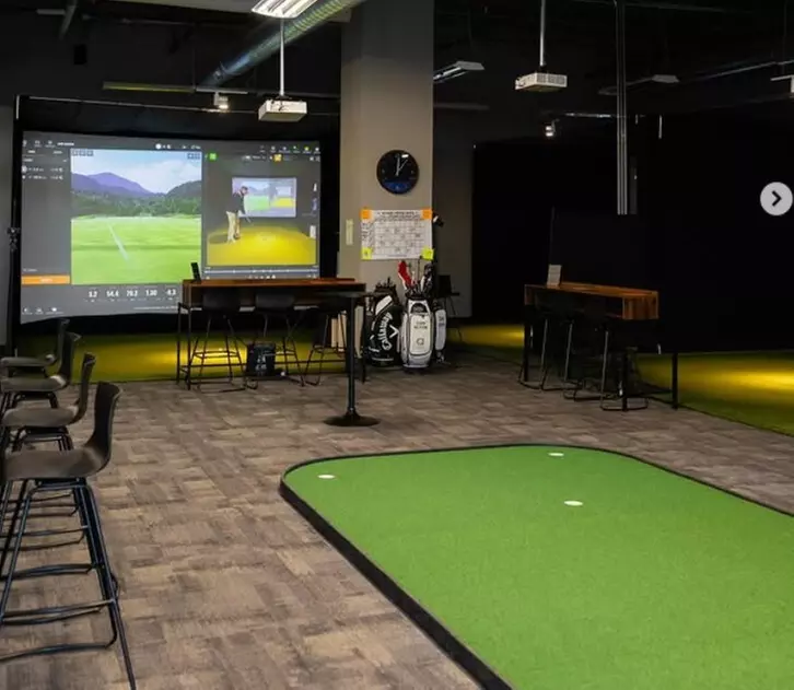 $24 For 1-Hour Of Golf Simulator Bay Up To 4 People (Reg. $48)