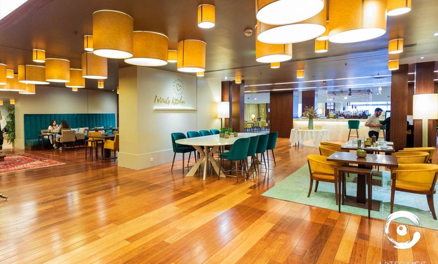 Image 11: ✈ PORTUGAL | Porto - Gaia Residence & Atelier pastel de nata 4*, 2 ...