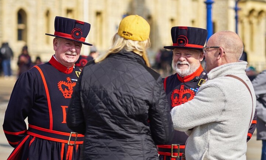 Image 3: Private Tour: The Iconic Tower of London