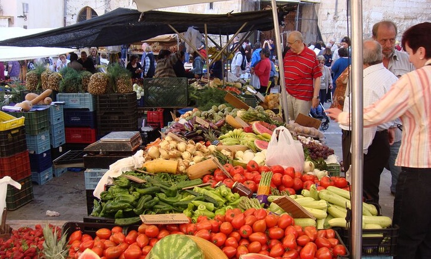 Image 16: 8 - Hora Formentor y Mercado de Sineu con paseo en barco Tour en Ma...
