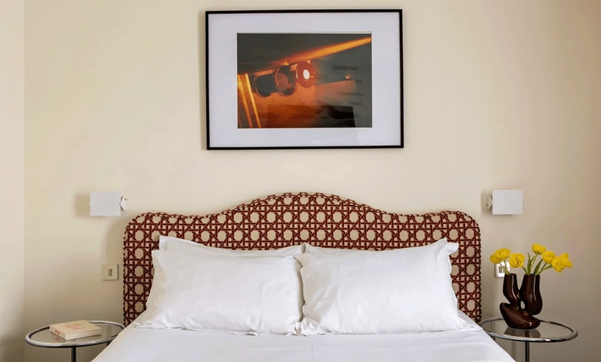 Image 2: ✈ FRANKRIJK | Parijs - Hôtel Dalila 3*, 1 nacht - Stadscentrum