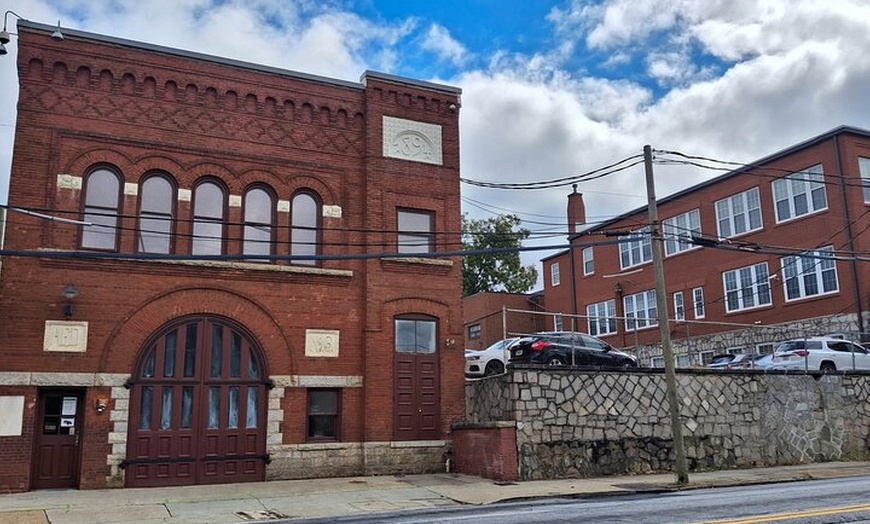 Image 3: Martin Luther King Jr-in French Walking Tour