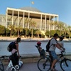 Image 4: Recorrido en bicicleta por el casco antiguo y los jardines del Turia