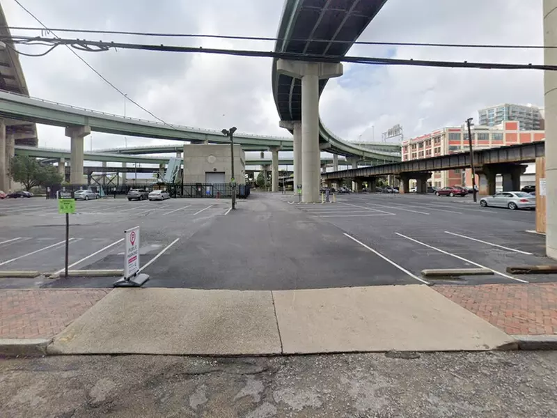 Parking at 1539 E. Cary St. Lot