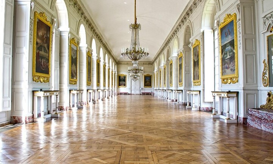 Image 4: Le château de Versailles et l'expérience du jardin