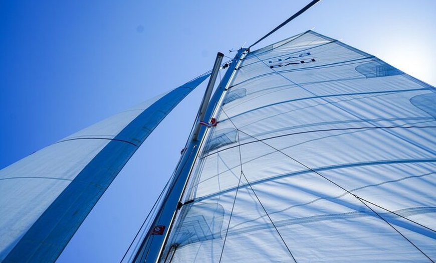 Image 11: Croisière privée en catamaran, Iles de Lérins, Antibes , Cannes