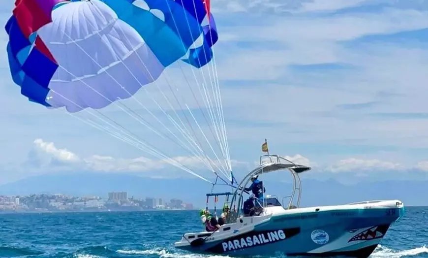 Image 1: Parasailing en Fuengirola Costa del Sol