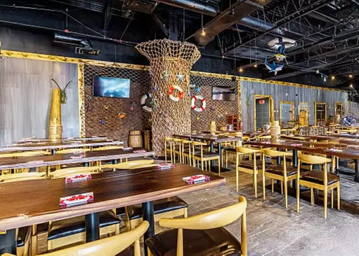 5% Cash Back at Crab du Jour - Overbrook Plaza