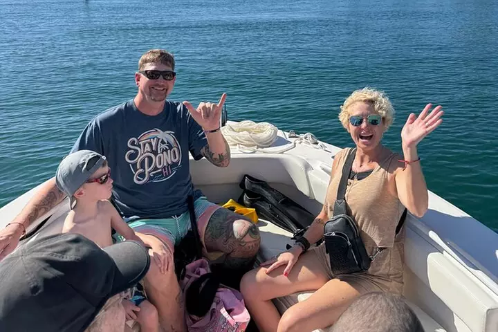 Turtle Canyon Snorkel in Waikiki, Oahu Semi Private