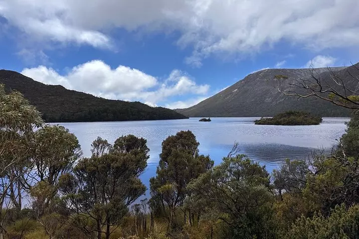 Cradle Mountain Half Day Dove Lake Guided Tour with Lunch