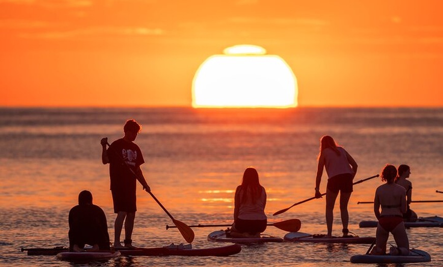 Image 15: Barcelona : Sunrise Paddle Surf con Instructor y Fotos