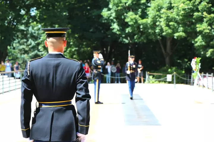 Arlington Cemetery with Changing of Guards & Tomb Unknown Soldier