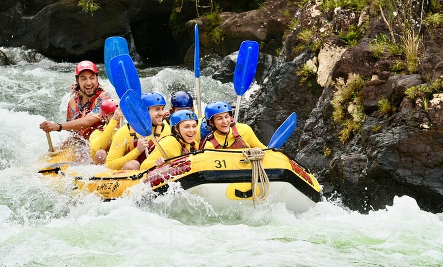 Image 5: Tully River Full-Day White Water Rafting