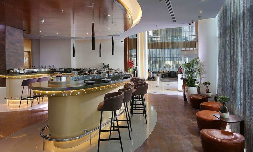 Image 8: ✈ EMIRATS ARABES UNIS | Dubaï - Ramada by Wyndham Dubai Barsha Heig...