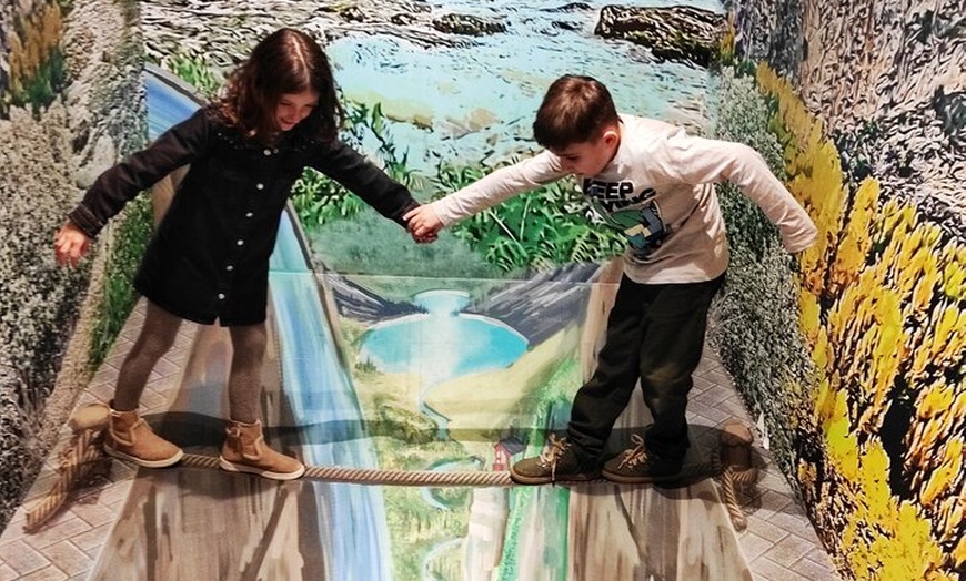 Image 14: Museo Iluziona Valencia