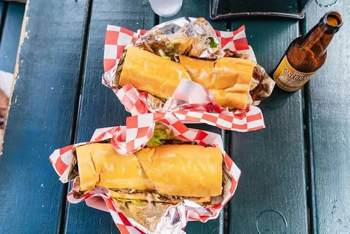New Orleans Garden District Food, Drinks & History Walking Tour
