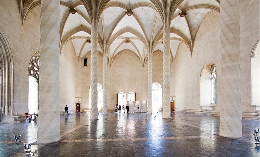 Image 10: Palma de Mallorca Tour Privado con Entrada rápida a la Catedral