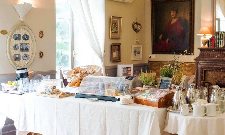 Image 9: ✈ CÔTE D'AZUR | Nice - Villa Rivoli 3*, 1 nacht - Stadscentrum