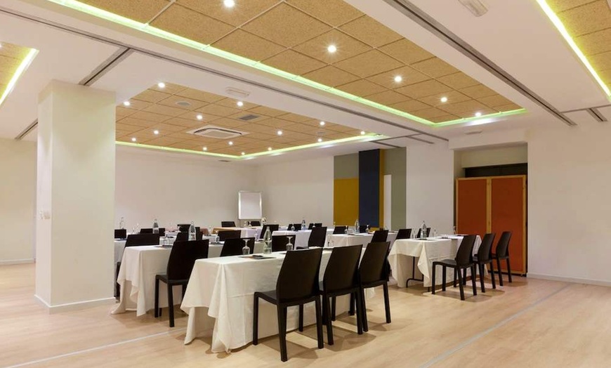 Image 44: ✈ HISZPANIA | Madryt - Senator Barajas Hotel 4* - City break