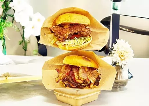 5% Cash Back at Burger By Day
