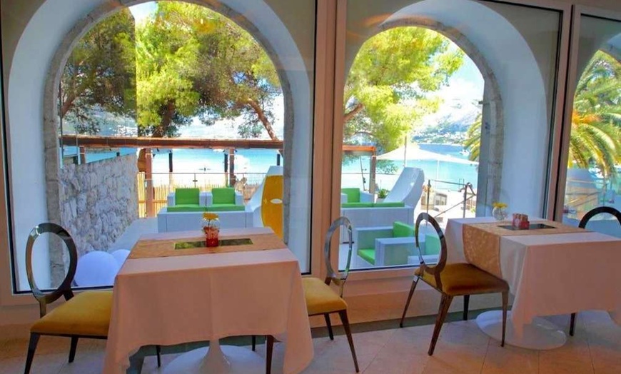 Image 8: ✈ CROATIA | Cavtat - Hotel Cavtat 3*, 3 nights - Outdoor swimming pool