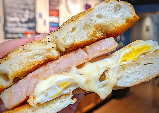 5% Cash Back at PB & J's