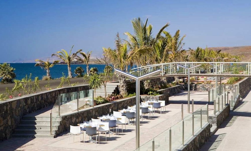 Image 30: ✈ FUERTEVENTURA | Tarajalejo - R2 Bahia Playa Design Hotel & Spa - ...