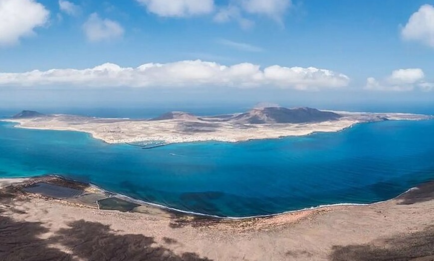 Image 7: North Tour, Mirador, Brunch, White beach & lava pools