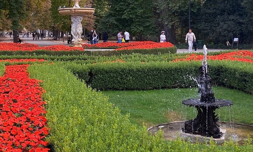 Image 4: Exclusivo 3 - Visita guiada de 3 horas al Parque El Retiro