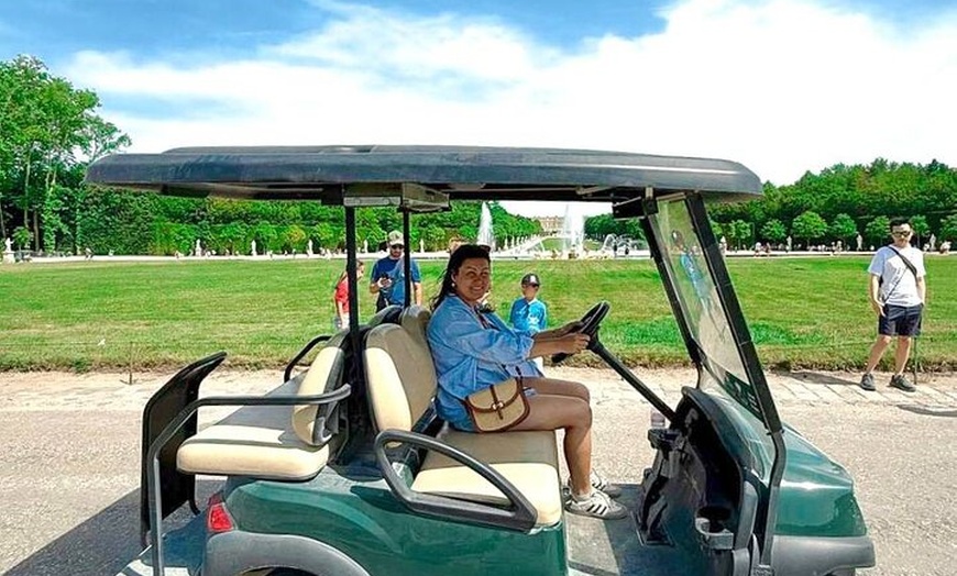 Image 1: Versailles Golf Panier Tour | Château et Jardins