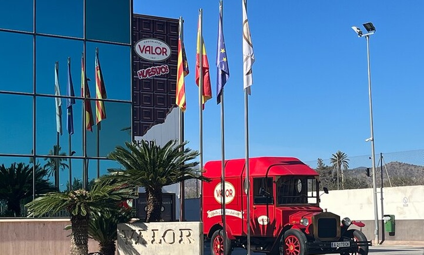 Image 8: Fábrica de Chocolate y Castillo de Guadalest