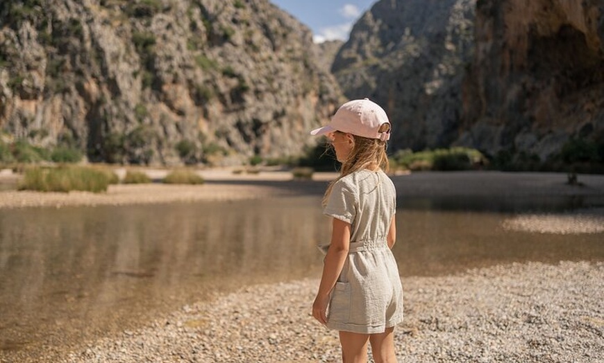 Image 9: Mallorca Grand Tour por tierra y mar: Valldemossa, Soller & Calobra