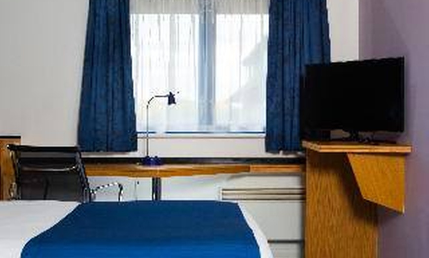 Image 24: ✈ WIELKA BRYTANIA | Londyn - Holiday Inn Express London - Wandswort...