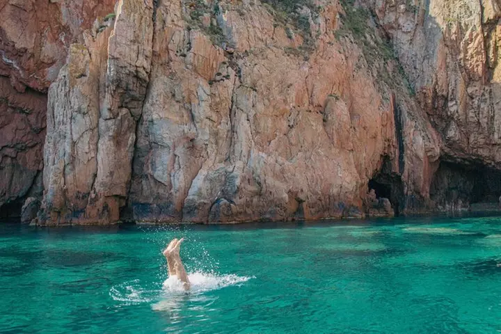 excursion demi-journée /snorkeling calanques de piana-capo rosso