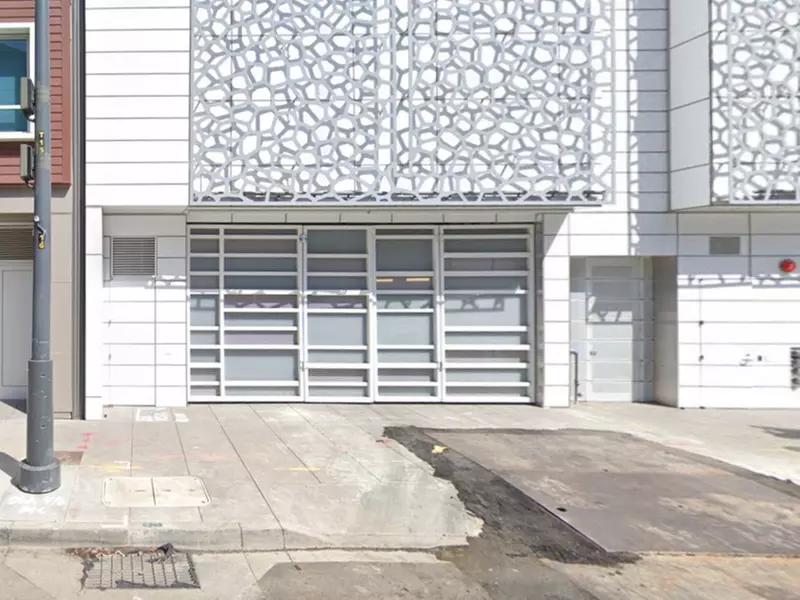 Parking at Luma Hotel San Francisco Garage - Valet