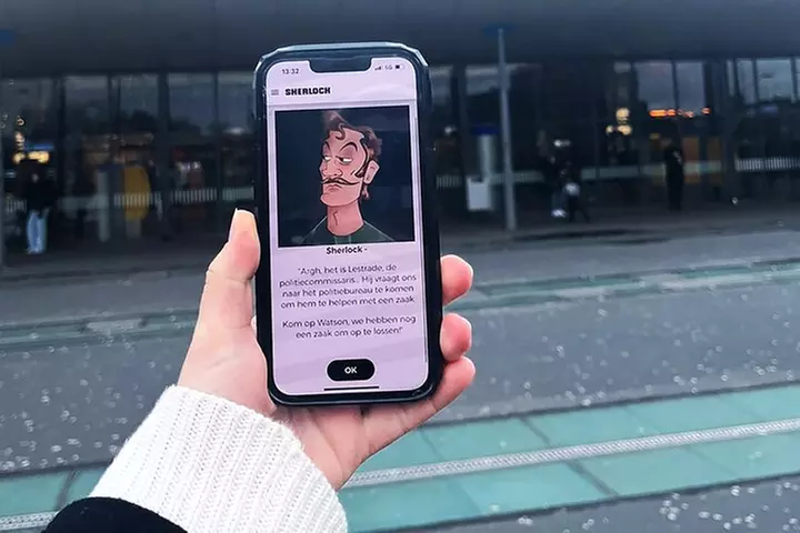 Jeu mystère de meurtre autoguidé à Marseille avec Sherlock Holmes