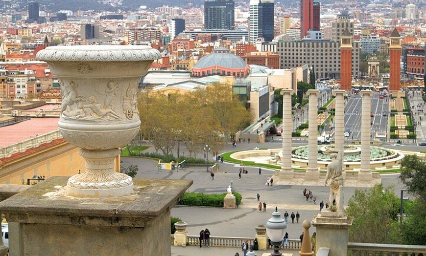 Image 3: Maravillas de montaña de Montjuïc : Tour a pie