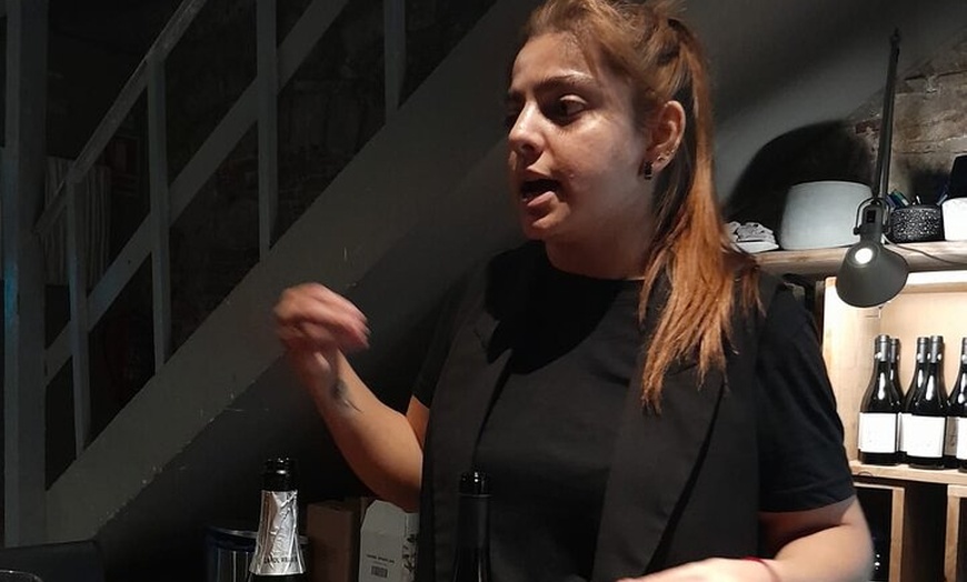 Image 2: Barcelona : Tour Wine & Walk en "el Gótico"