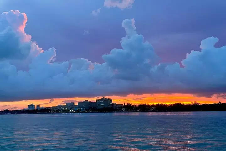 Explore Miami by Boat Rental