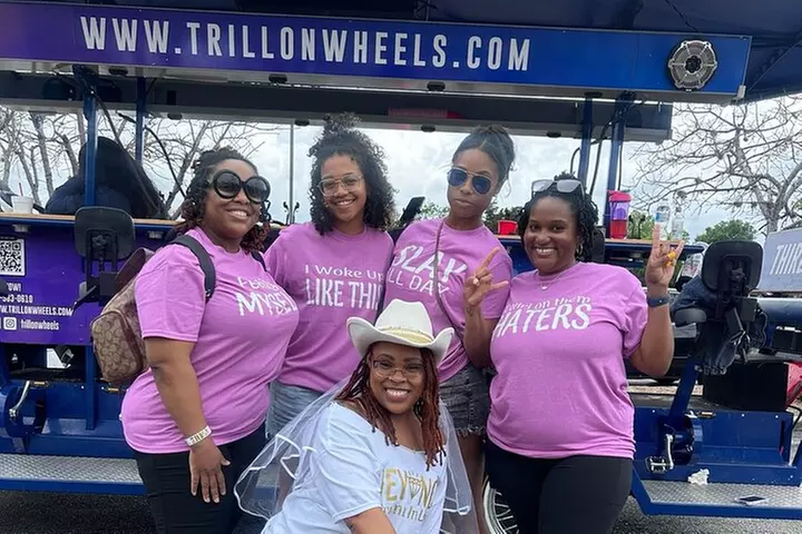 All-Inclusive Hip-Hop Brunch Party Bike Tour