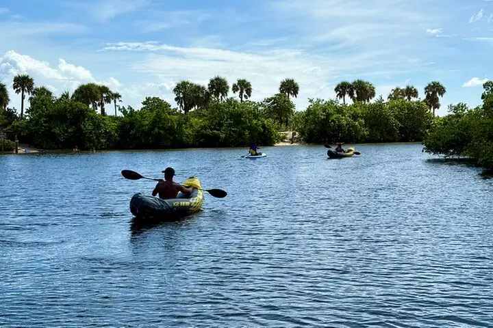 Fort Lauderdale: Kayak/SUP on Mangroves w/ Snacks & Drinks